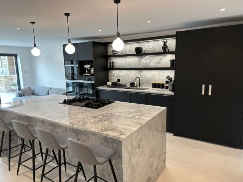 Read more about the article Granite Countertops in Welwyn are Perfect for Your Home Remodel